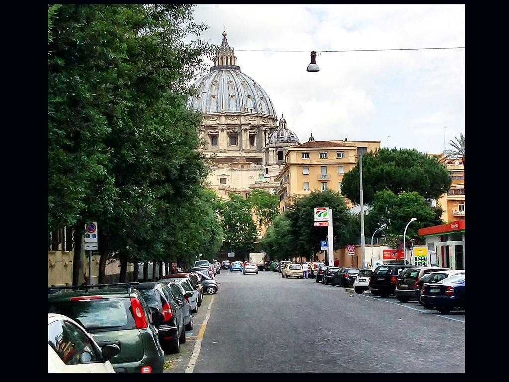 Interno 6 San Pietro Appartement Rome Buitenkant foto